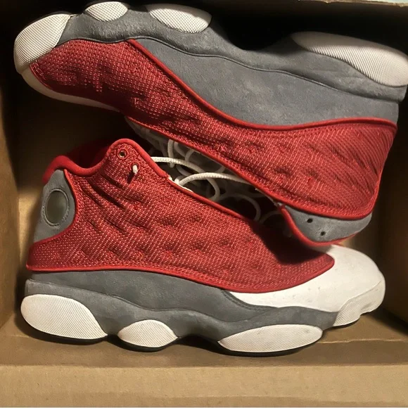 Jordan | Shoes | Jordan 3 Retro Gym Red Flint Grey Size 8  display picture 1